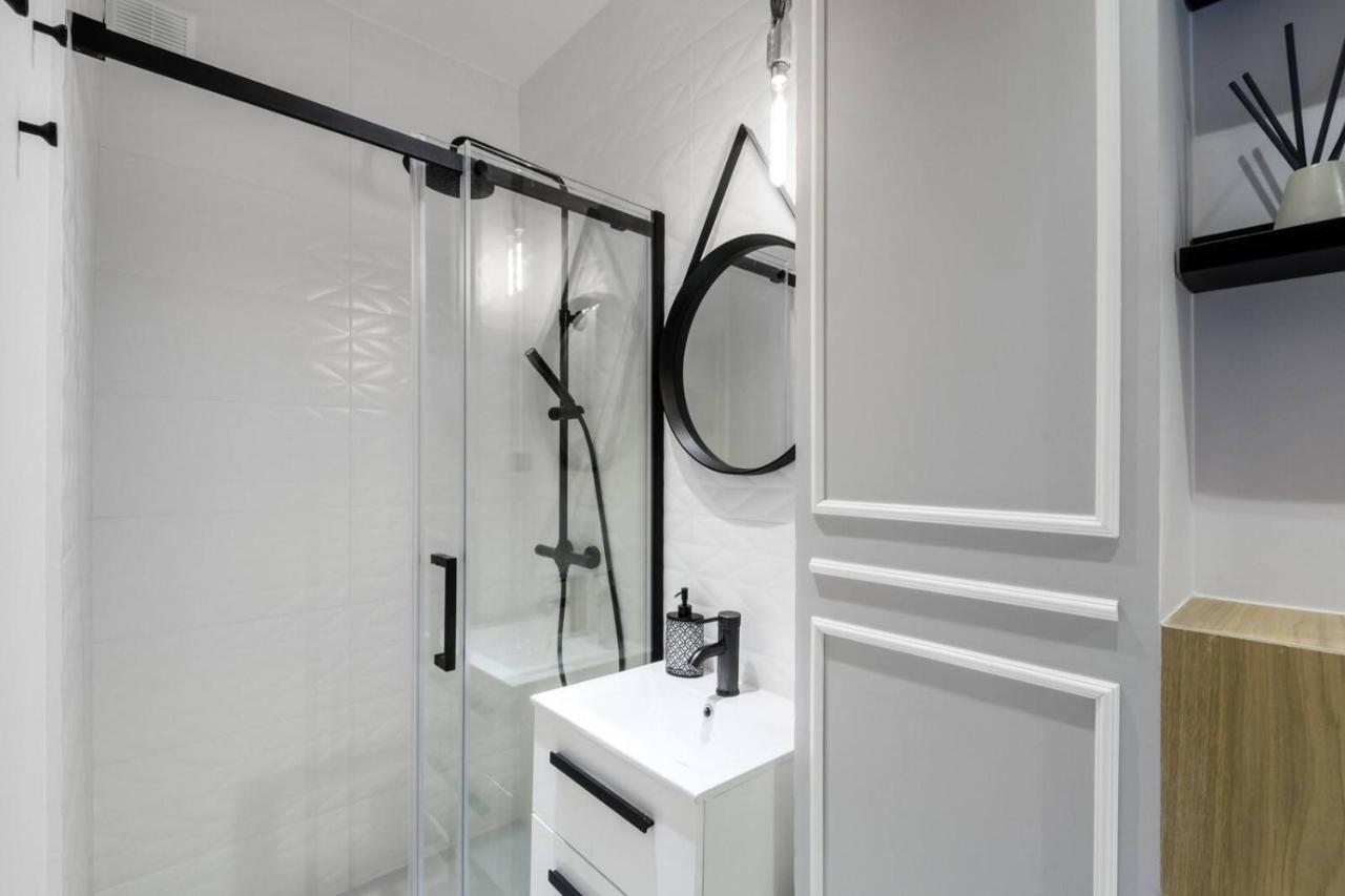 Andersa 10 By Homeprime Warsaw Exterior photo